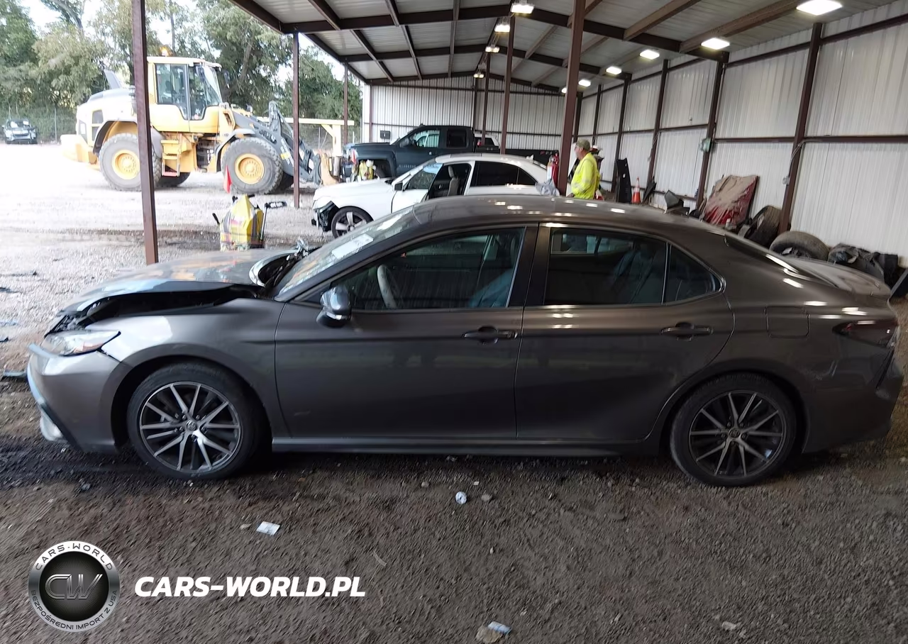 2022 Toyota Camry Se VIN:4T1G11AK3NU676052 - 14