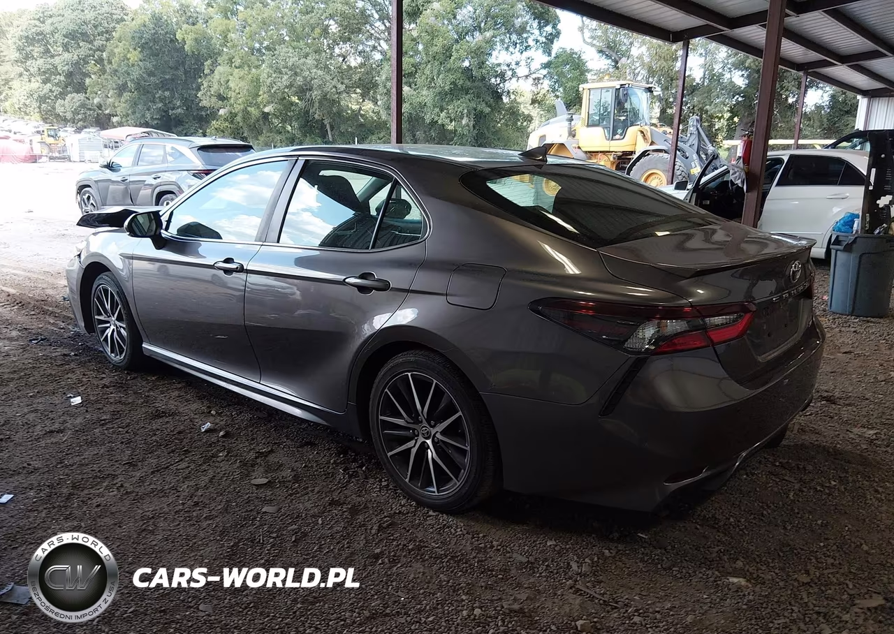 2022 Toyota Camry Se VIN:4T1G11AK3NU676052 - 3