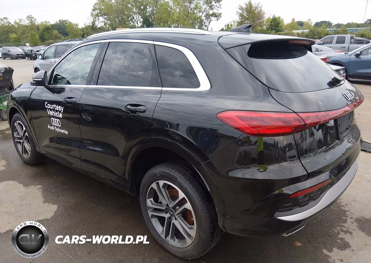 2025 Audi All-New Q5 Premium Tfsi Quattro S Tronic VIN:WA11AAGU5S2096807 - 3