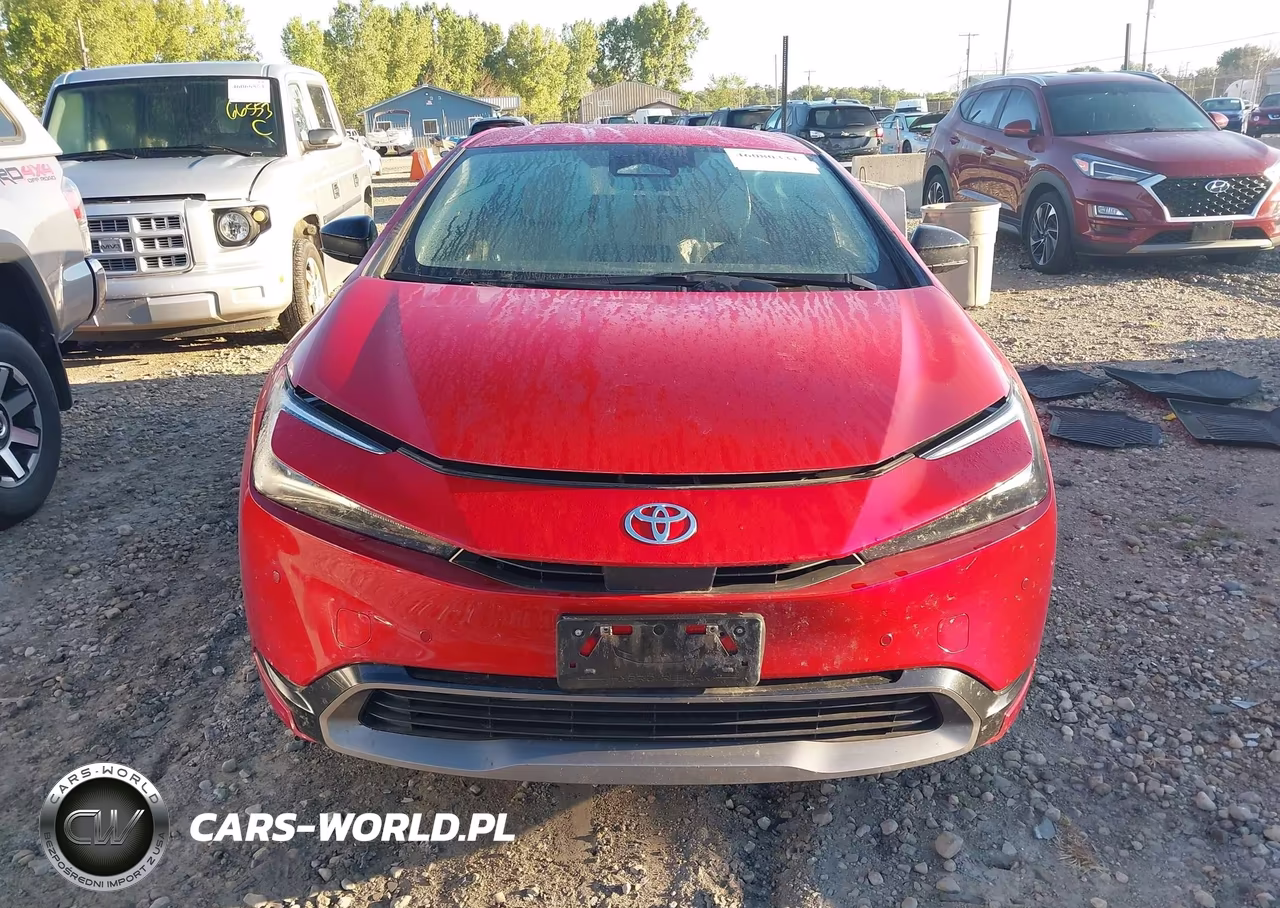 2024 Toyota Prius Xle Awd-E VIN:JTDADABU4R3024893 - 13