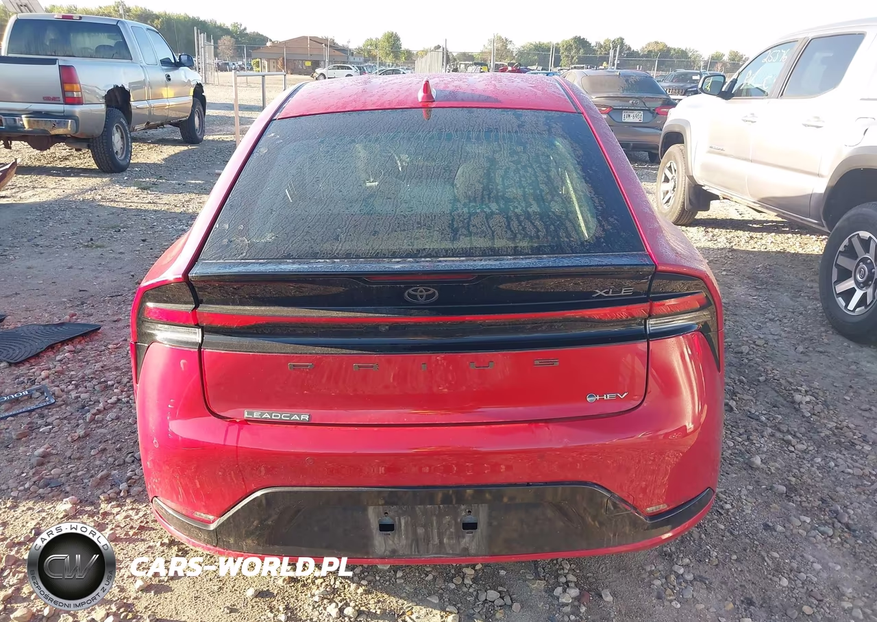 2024 Toyota Prius Xle Awd-E VIN:JTDADABU4R3024893 - 17