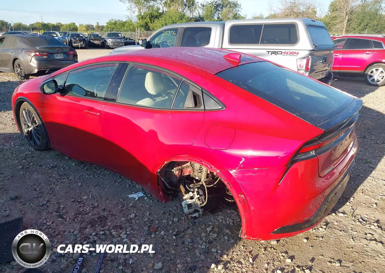 2024 Toyota Prius Xle Awd-E VIN:JTDADABU4R3024893 - 3