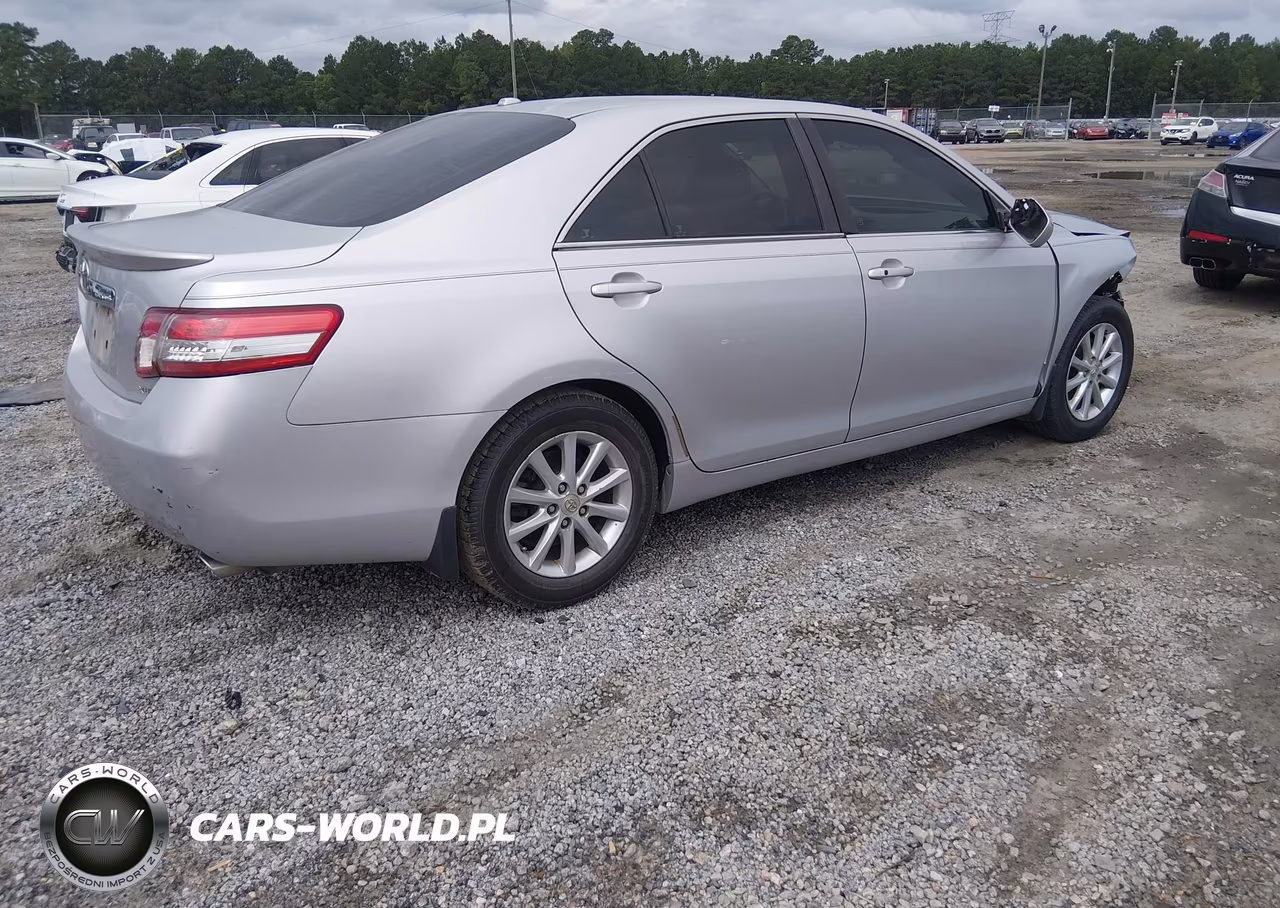 2011 Toyota Camry Xle V6 VIN:4T1BK3EK9BU130073 - 4