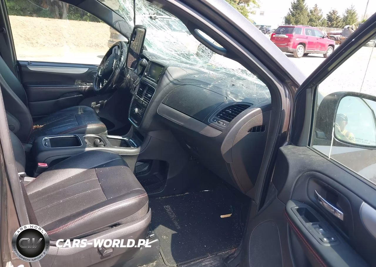 2017 Dodge Grand Caravan Gt VIN:2C4RDGEG9HR646858 - 5