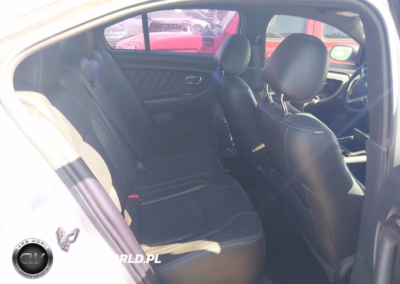2016 Ford Taurus Limited VIN:1FAHP2F81GG144560 - 8