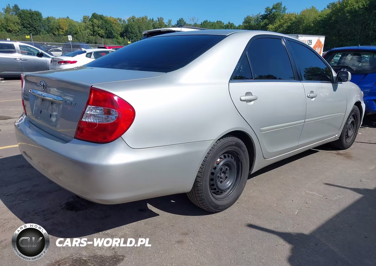 2002 Toyota Camry Le VIN:4T1BE32K72U061301 - 4