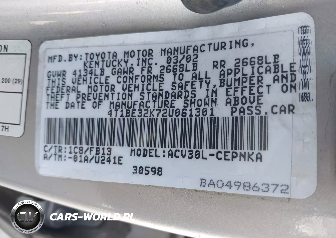 2002 Toyota Camry Le VIN:4T1BE32K72U061301 - 9