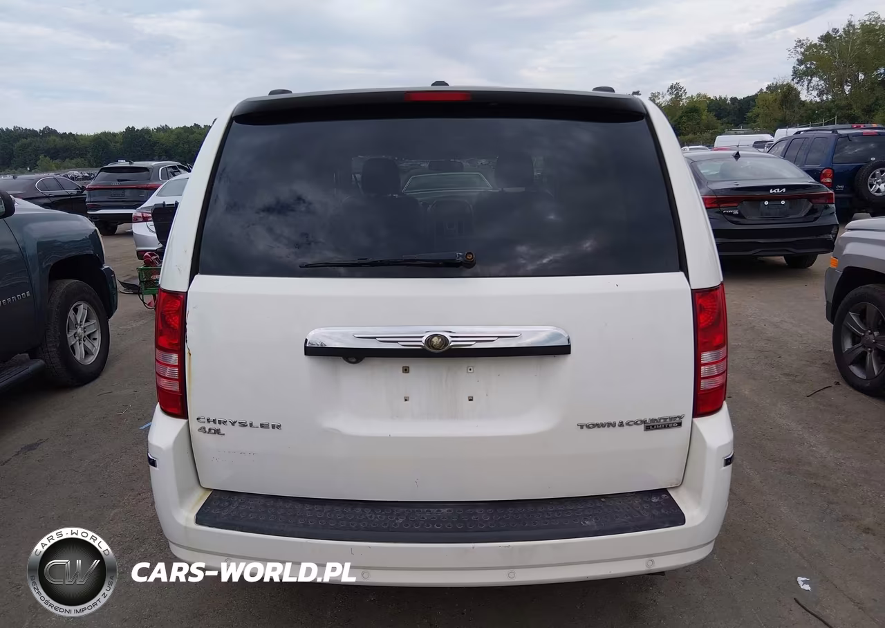 2010 Chrysler Town & Country New Limited VIN:2A4RR7DX1AR456572 - 16