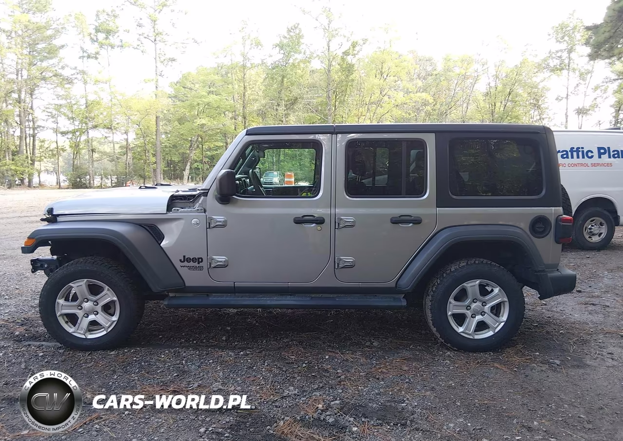 2021 Jeep Wrangler Unlimited Sport S 4X4 VIN:1C4HJXDNXMW646485 - 14