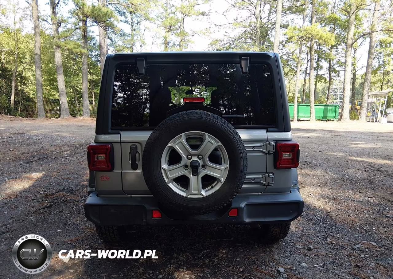 2021 Jeep Wrangler Unlimited Sport S 4X4 VIN:1C4HJXDNXMW646485 - 16