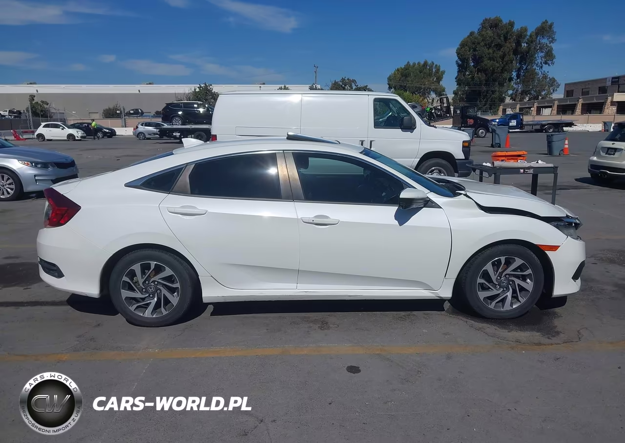 2018 Honda Civic Ex VIN:2HGFC2F73JH546520 - 13