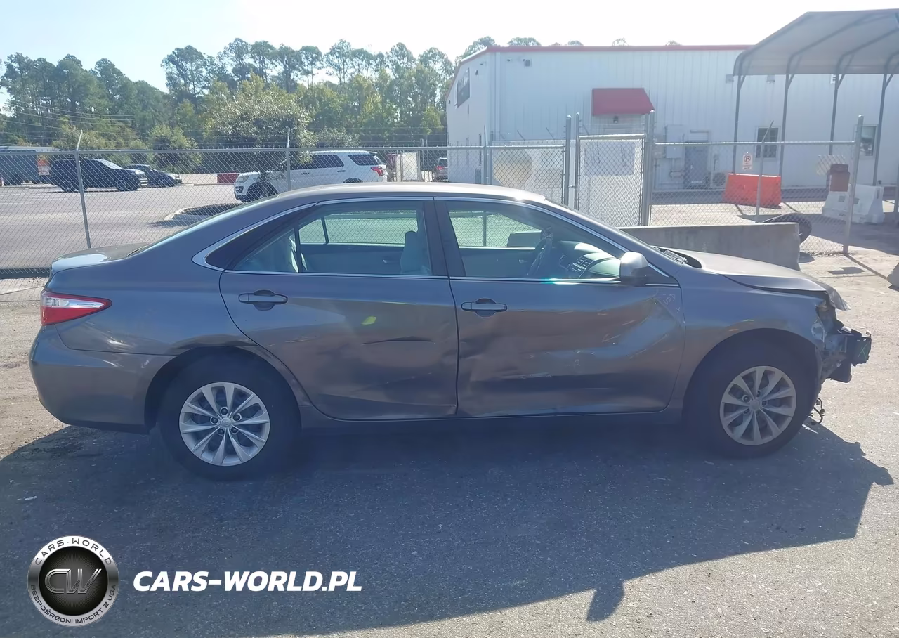 2017 Toyota Camry Le VIN:4T1BF1FK7HU788278 - 13