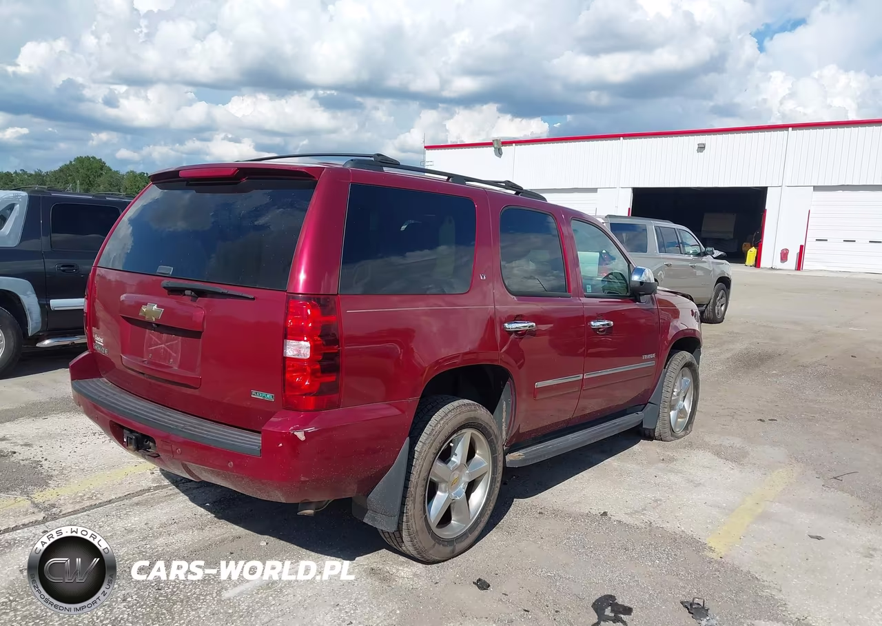2011 Chevrolet Tahoe Lt VIN:1GNSKBE07BR366809 - 4