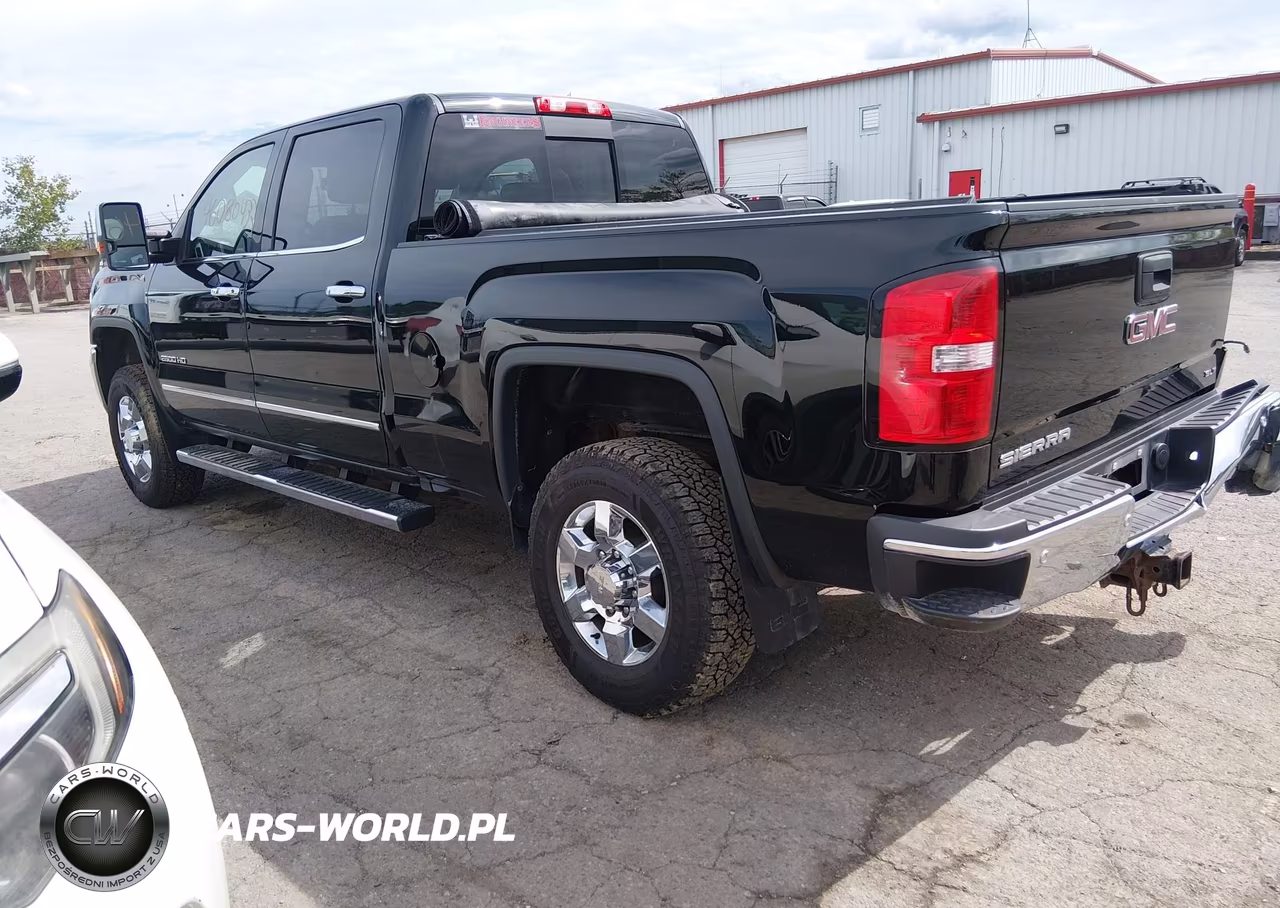 2017 GMC Sierra 2500Hd Slt VIN:1GT12TEG3HF240979 - 3