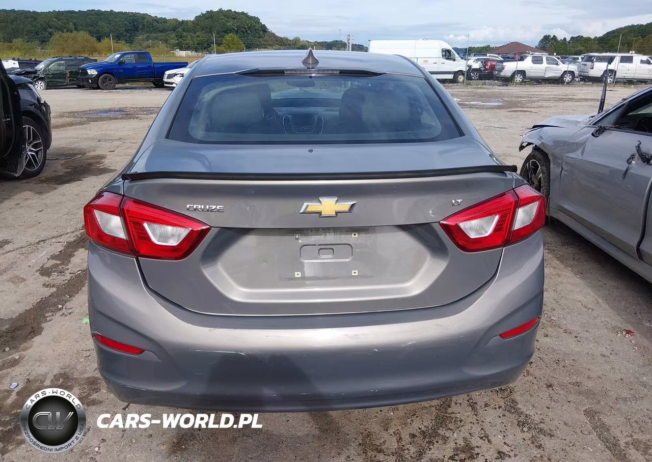 2018 Chevrolet Cruze Lt Auto VIN:1G1BE5SM1J7112802 - 17