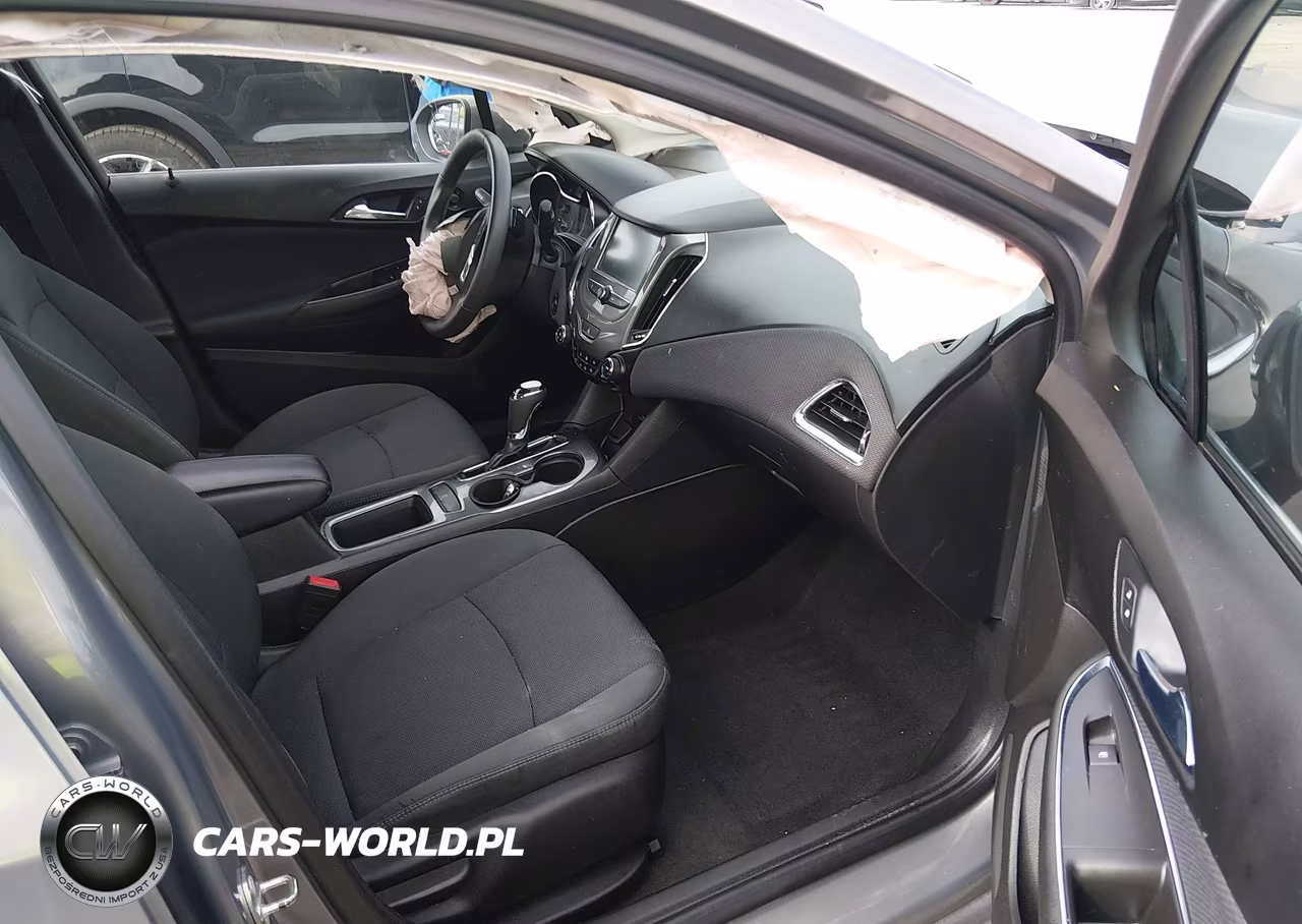 2018 Chevrolet Cruze Lt Auto VIN:1G1BE5SM1J7112802 - 5