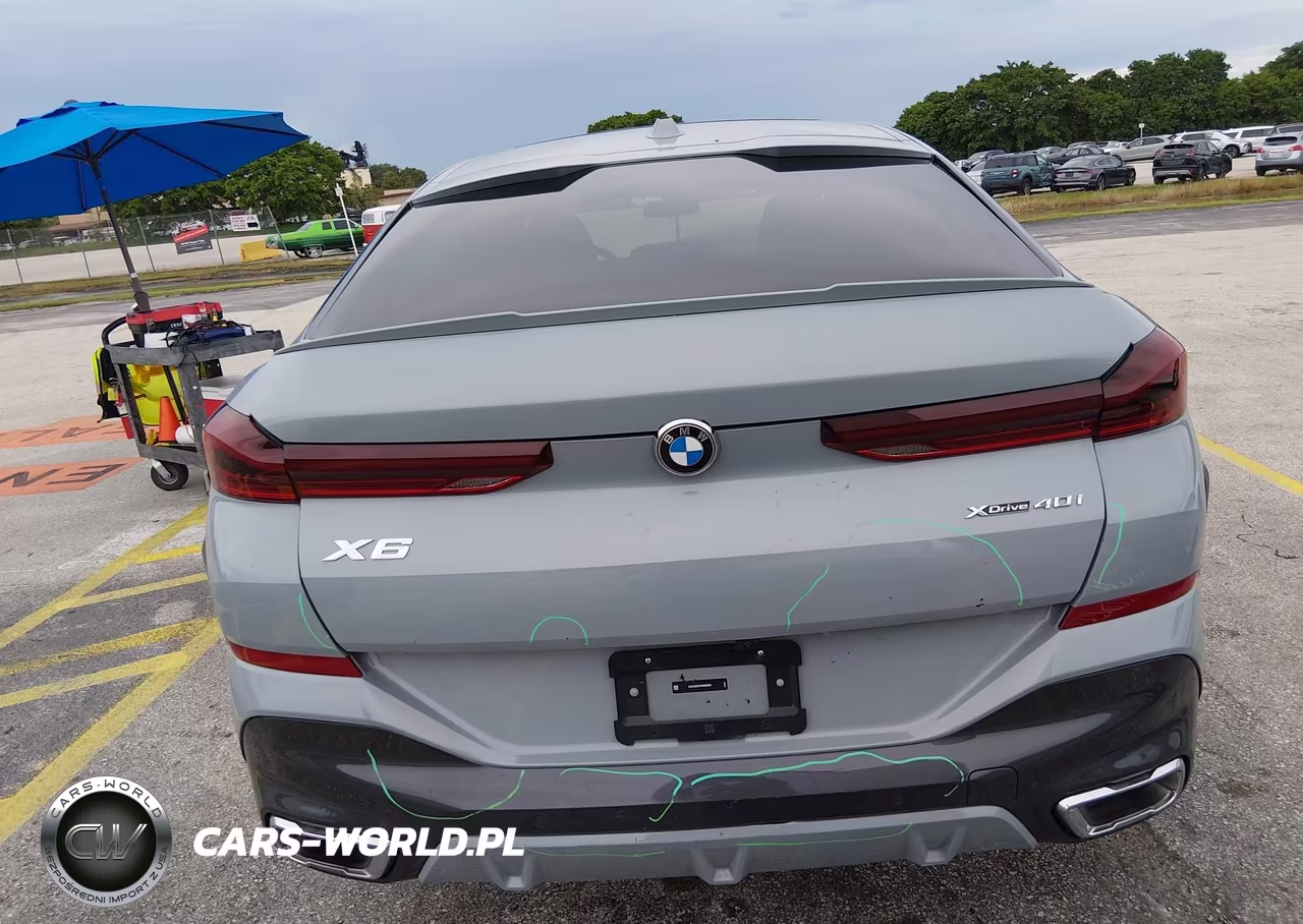 2027 BMW X6 40I VIN:5UX33EX08V9449290 - 17