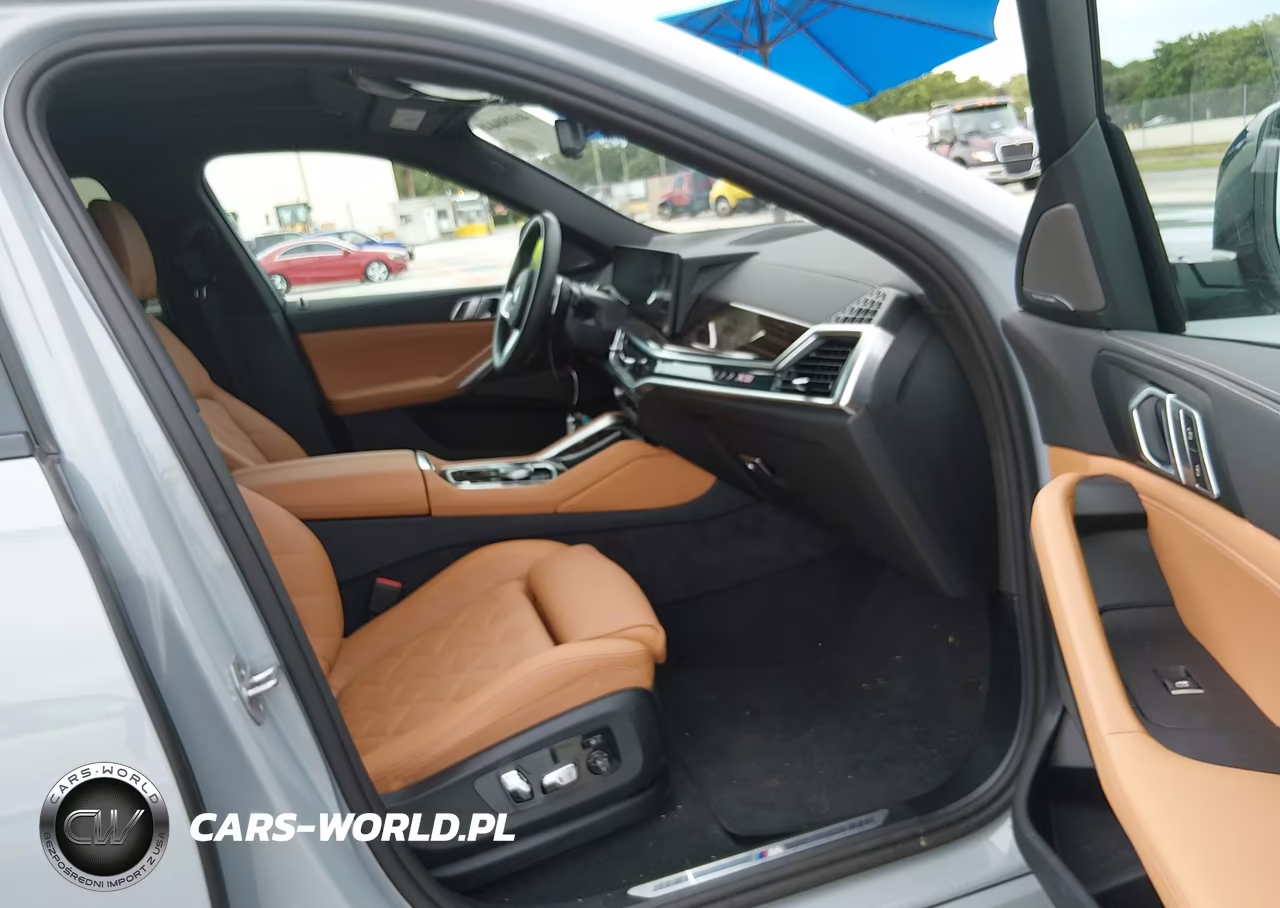 2027 BMW X6 40I VIN:5UX33EX08V9449290 - 5
