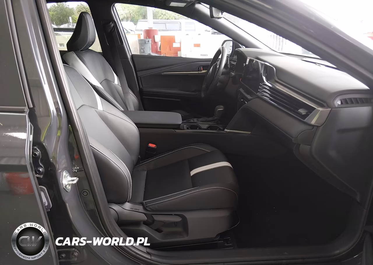 2025 Toyota Camry Se VIN:4T1DAACK6SU125769 - 5