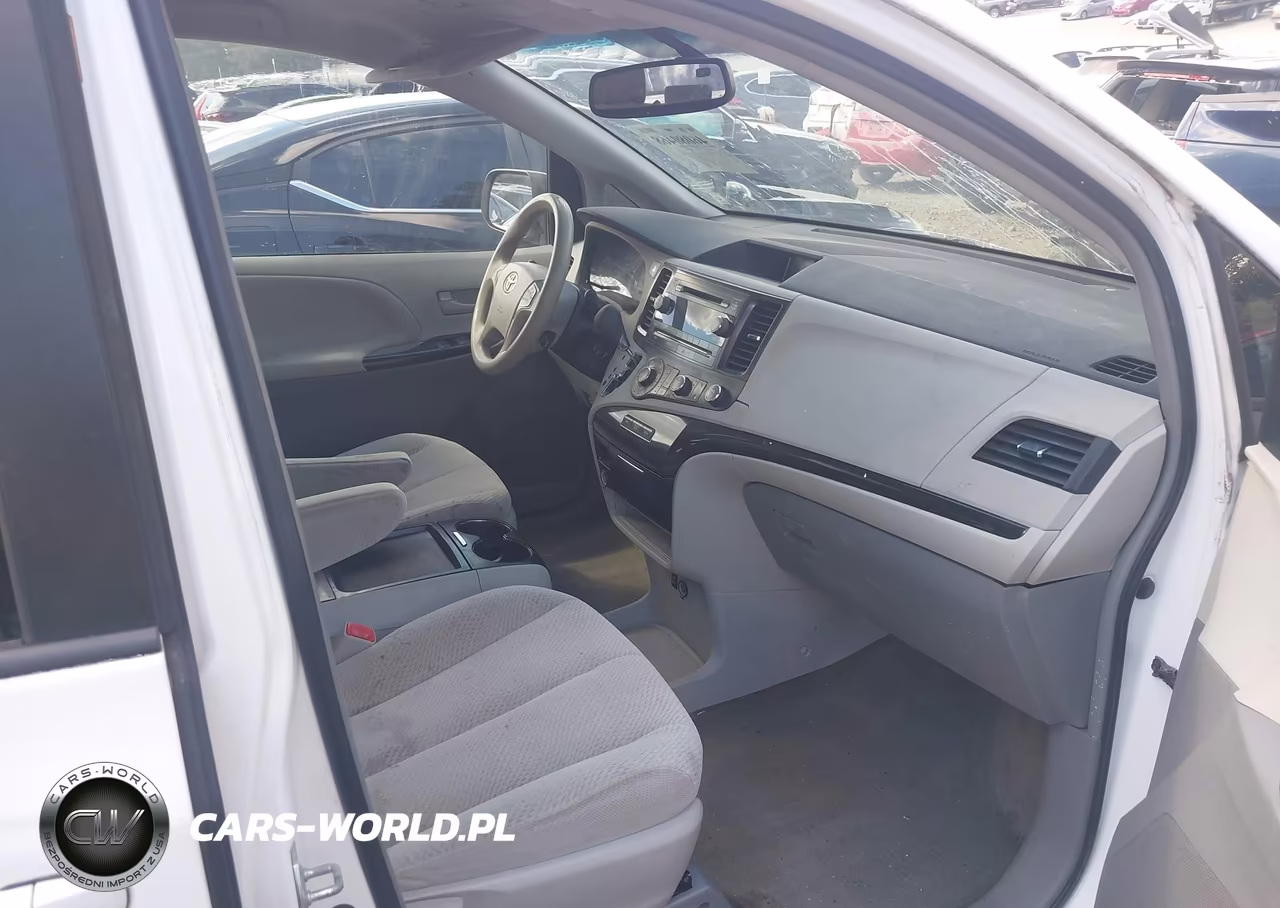 2011 Toyota Sienna Le V6 VIN:5TDKK3DC4BS154252 - 5