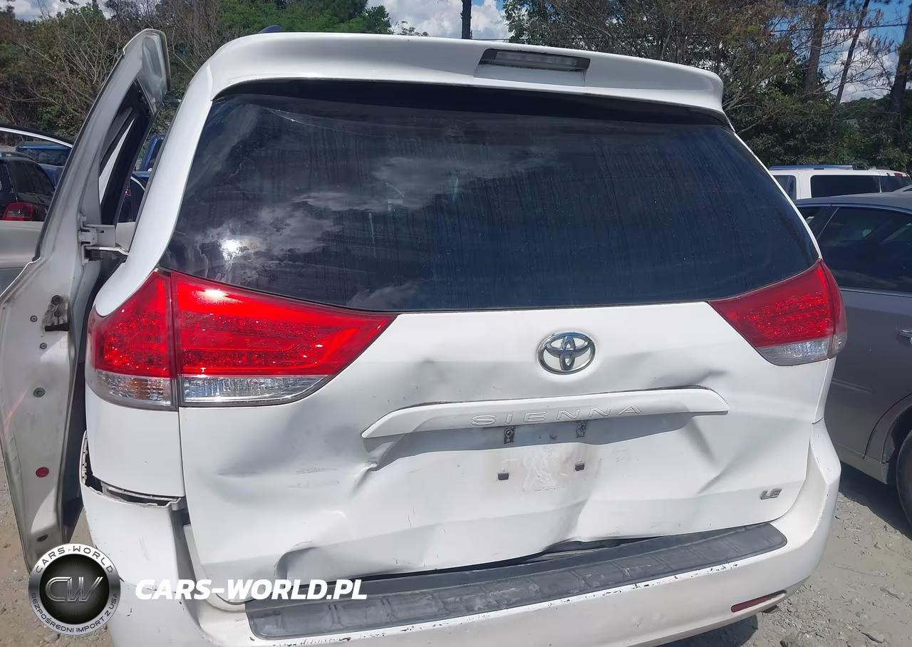 2011 Toyota Sienna Le V6 VIN:5TDKK3DC4BS154252 - 6