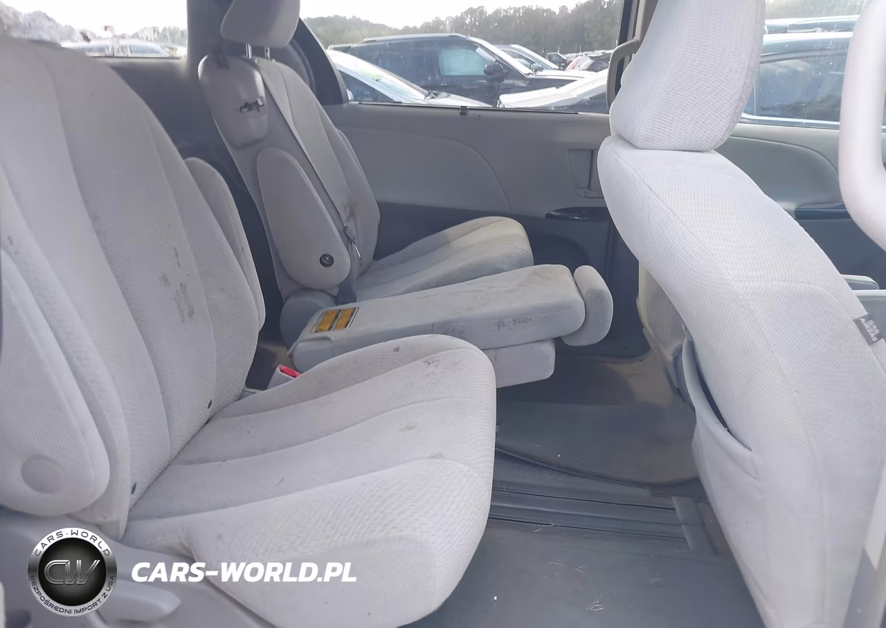 2011 Toyota Sienna Le V6 VIN:5TDKK3DC4BS154252 - 8
