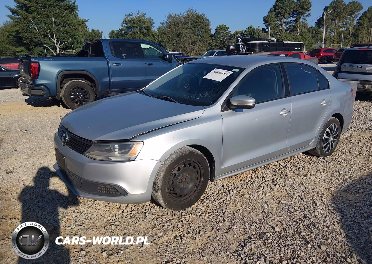 2011 Volkswagen Jetta 2.5L Se VIN:3VWDX7AJ8BM338384 - 2