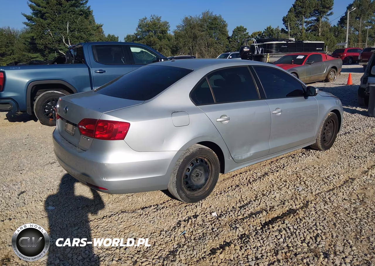2011 Volkswagen Jetta 2.5L Se VIN:3VWDX7AJ8BM338384 - 4