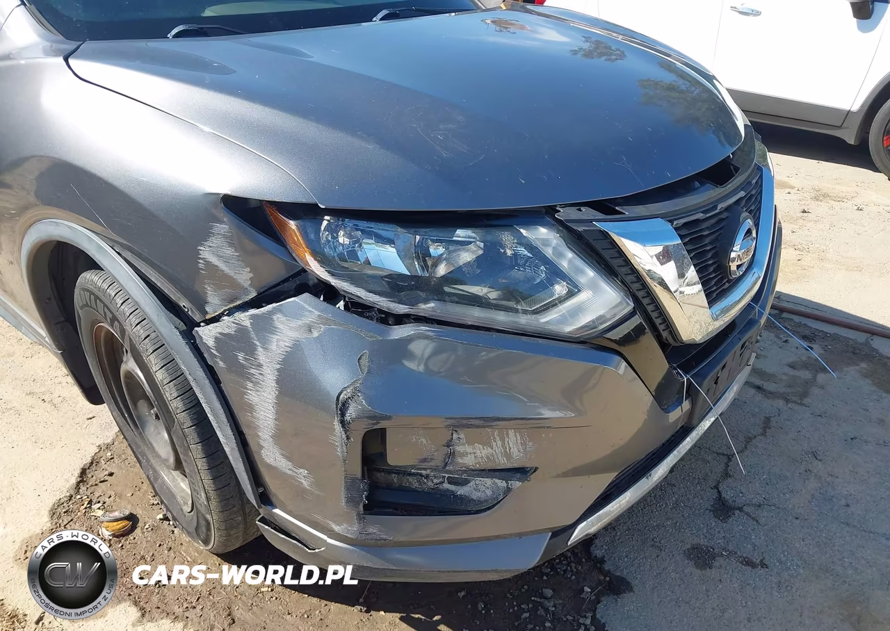 2018 Nissan Rogue S VIN:KNMAT2MT4JP619253 - 6