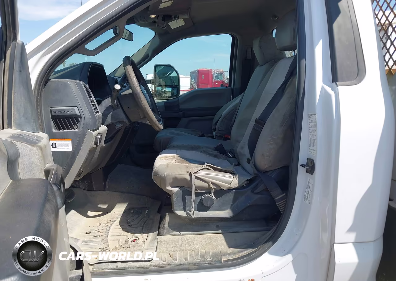 2020 Ford F-450 Chassis Xl VIN:1FDUF4GT5LED99630 - 6