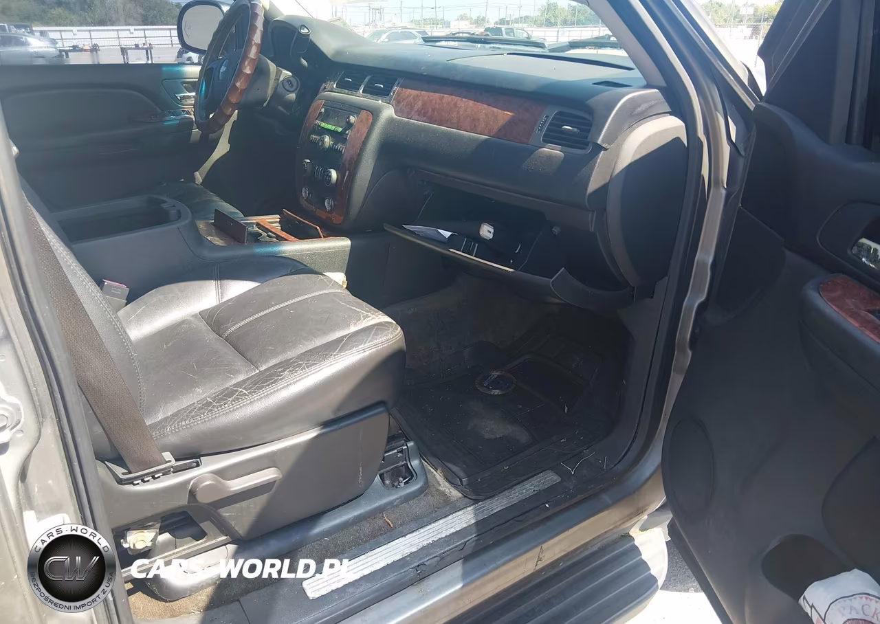 2008 Chevrolet Suburban 1500 Commercial Fleet VIN:3GNFC16J28G150407 - 5
