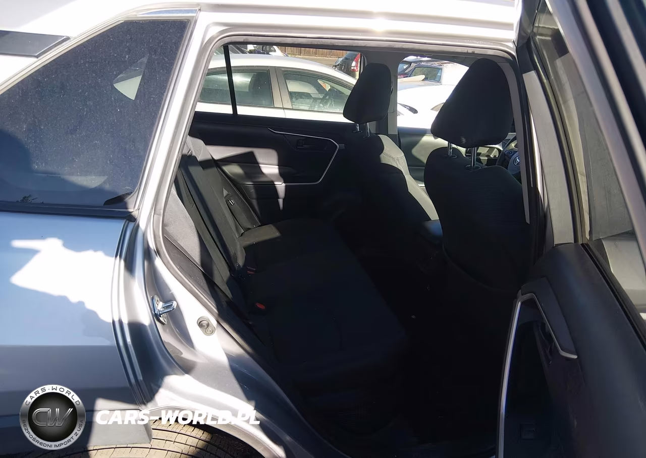 2021 Toyota Rav4 Hybrid Le VIN:4T3MWRFV6MU033433 - 8