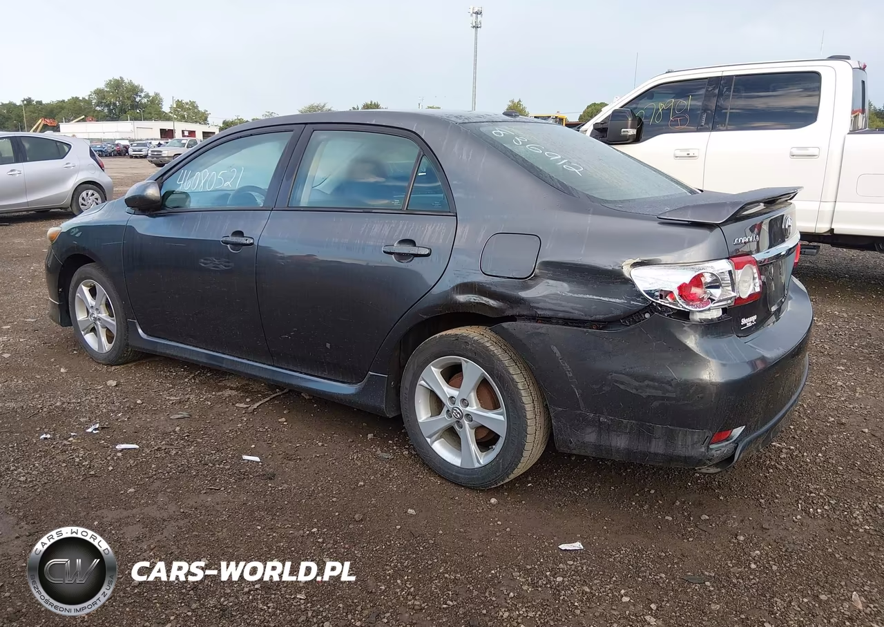 2012 Toyota Corolla S VIN:2T1BU4EE9CC836912 - 3