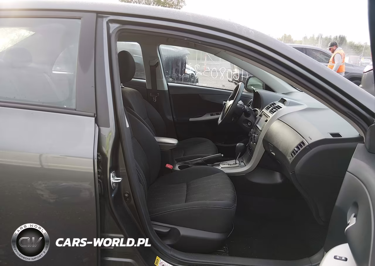 2012 Toyota Corolla S VIN:2T1BU4EE9CC836912 - 5