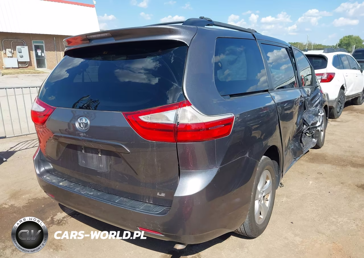 2015 Toyota Sienna Le 8 Passenger VIN:5TDKK3DC7FS603493 - 4