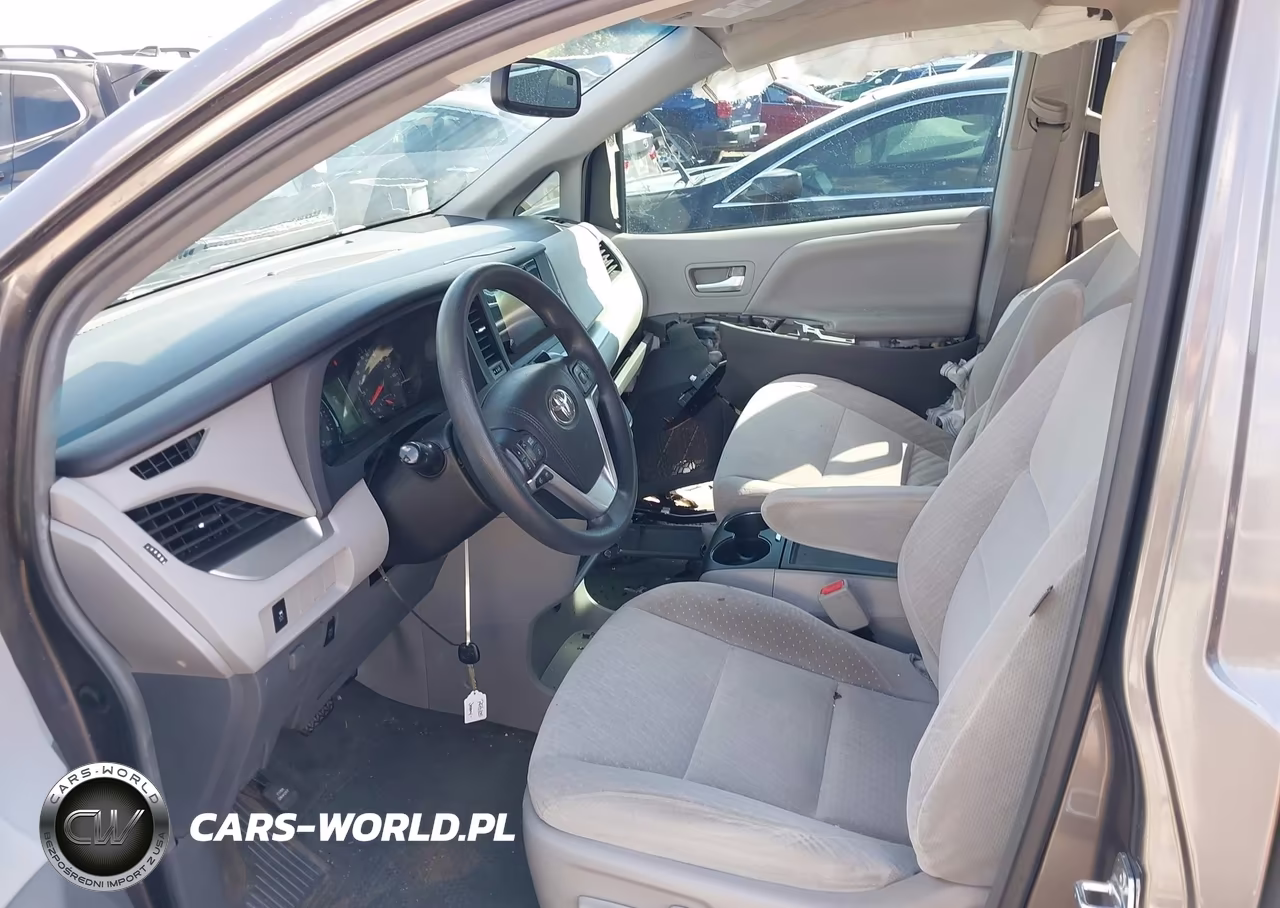 2015 Toyota Sienna Le 8 Passenger VIN:5TDKK3DC7FS603493 - 5