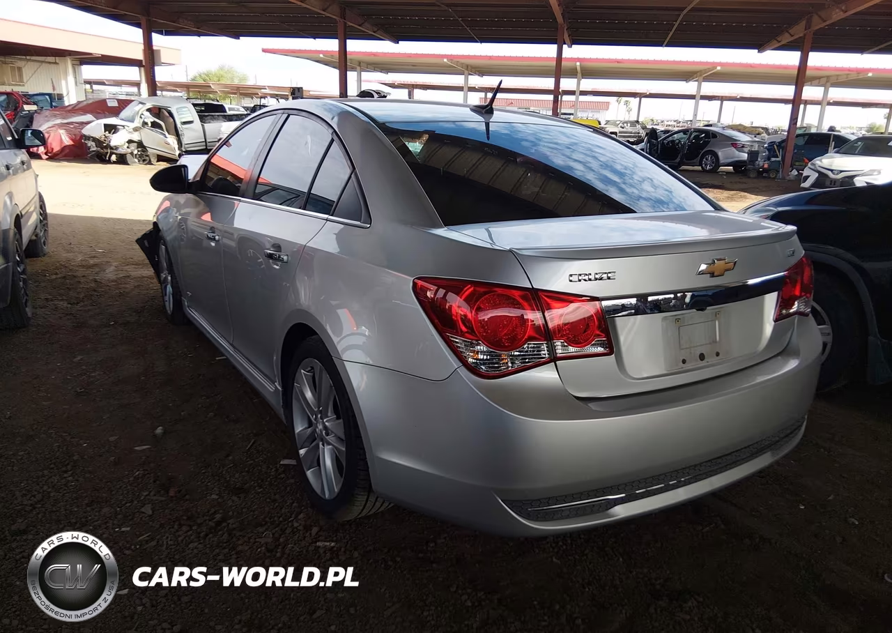 2013 Chevrolet Cruze Ltz VIN:1G1PG5SB2D7102881 - 3
