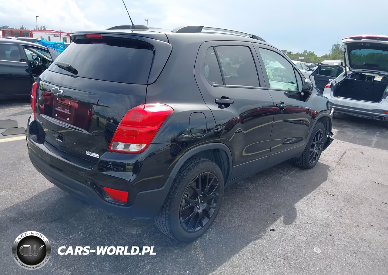 2022 Chevrolet Trax Awd Lt VIN:KL7CJPSM2NB562090 - 4
