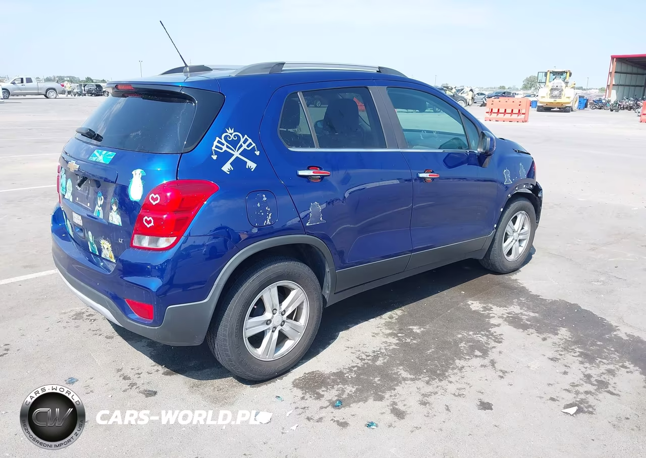 2017 Chevrolet Trax Lt VIN:3GNCJLSB0HL161612 - 4