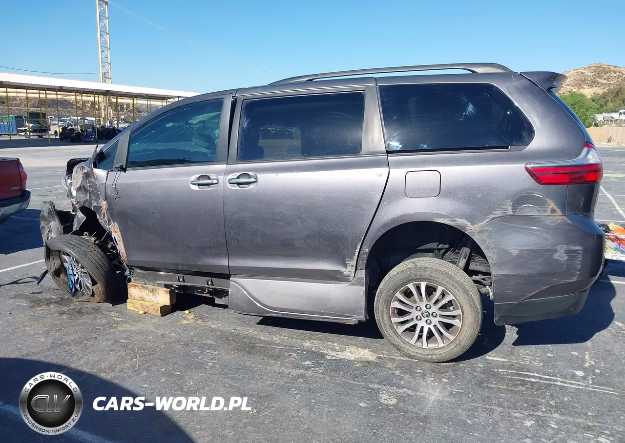 2020 Toyota Sienna Xle VIN:5TDYZ3DC9LS038584 - 14