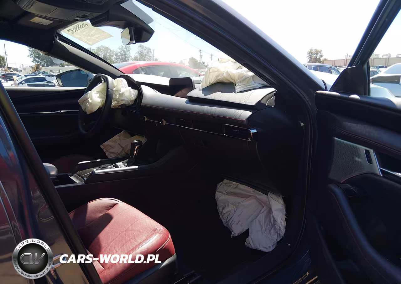 2022 Mazda Mazda3 Carbon Edition VIN:JM1BPALL2N1507144 - 5