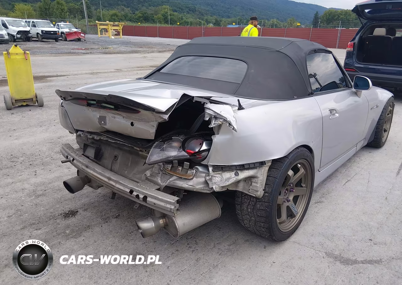 2003 Honda S2000 VIN:JHMAP11403T005823 - 6