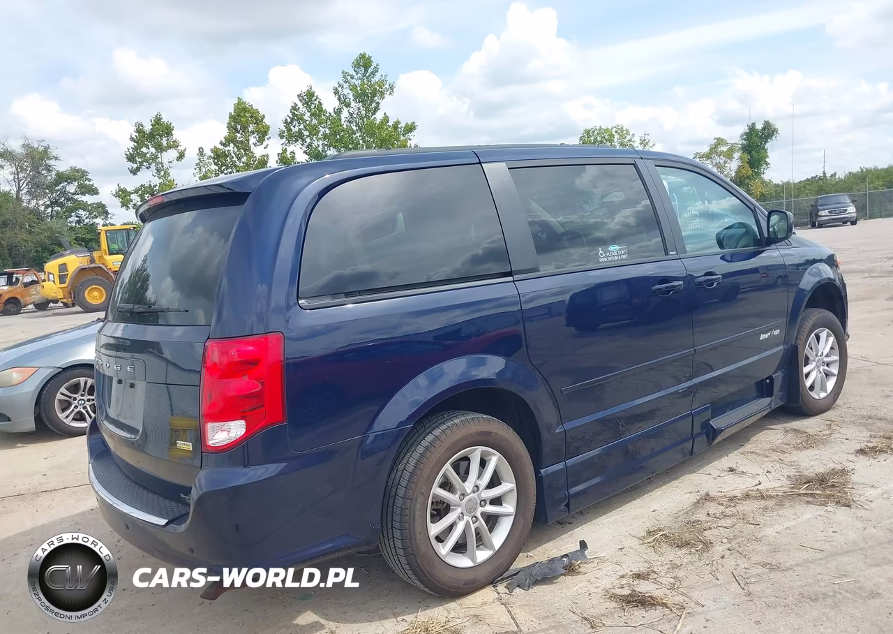 2013 Dodge Grand Caravan Sxt VIN:2C4RDGCG8DR599061 - 4