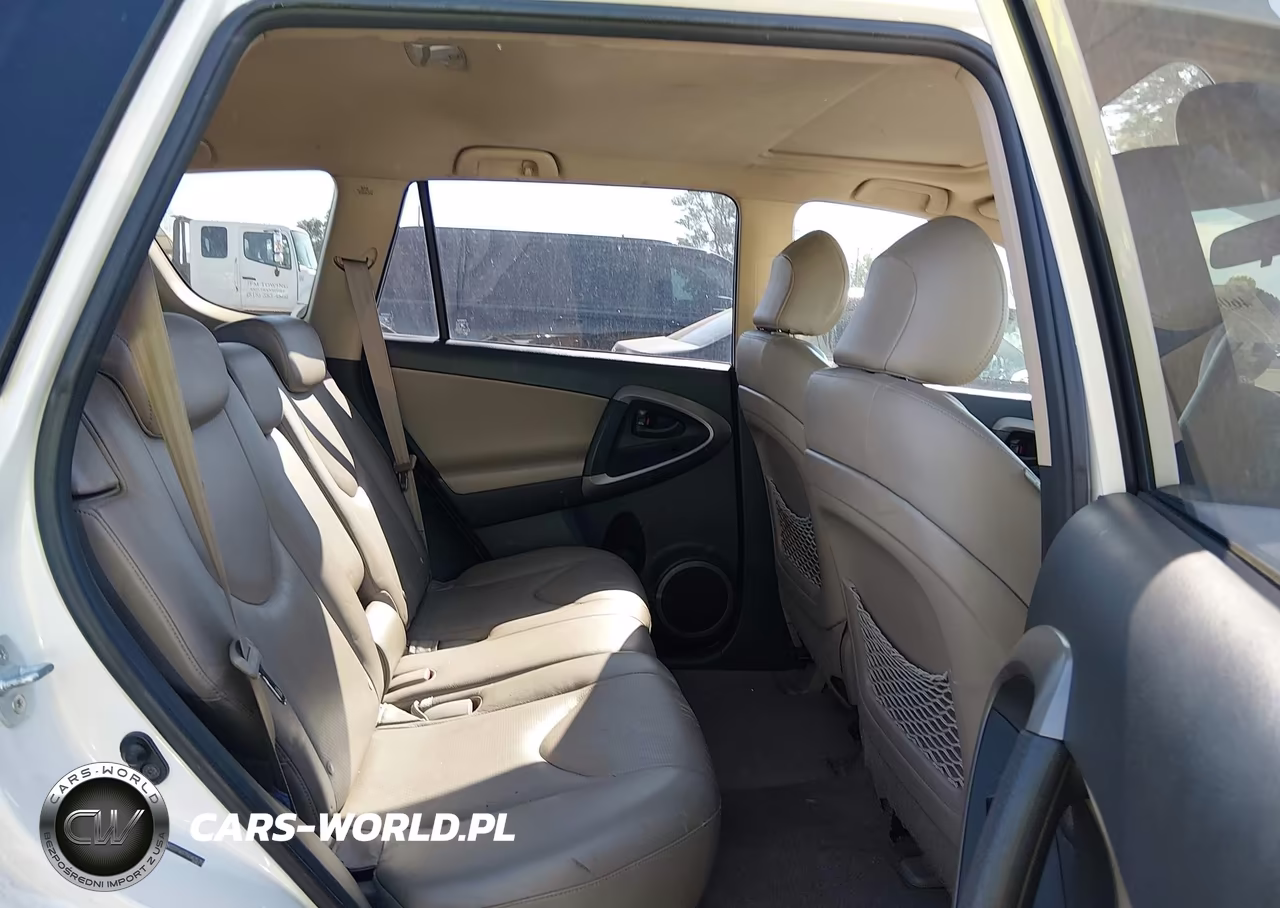 2007 Toyota Rav4 Limited VIN:JTMZD31V075040535 - 8