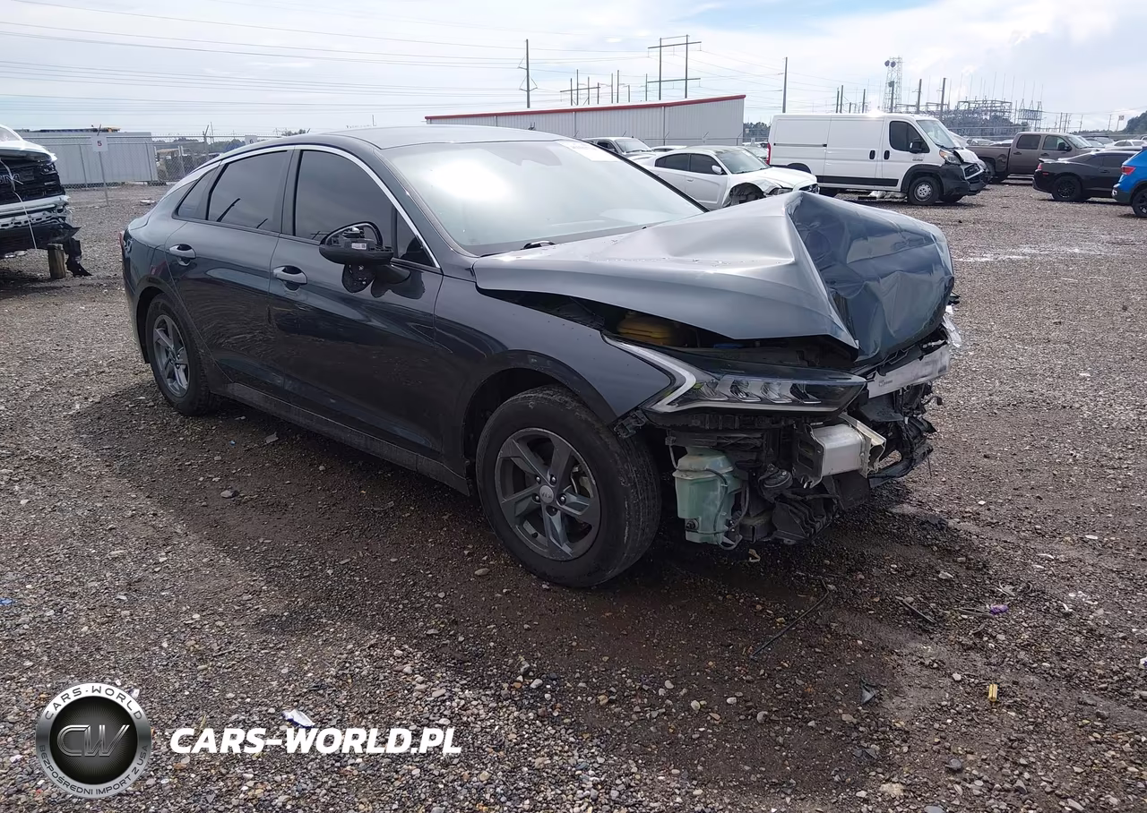 2023 Kia K5 Lxs