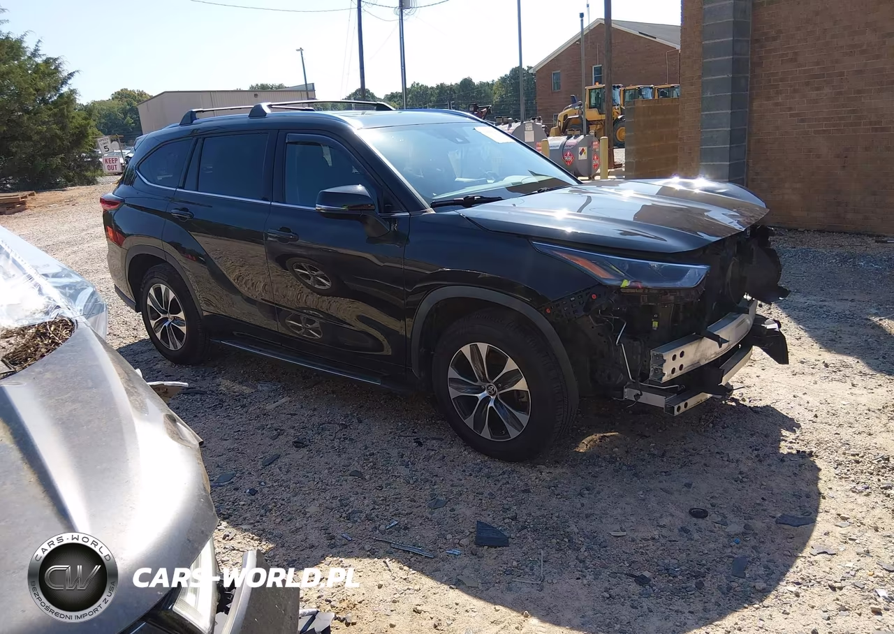 2021 Toyota Highlander Xle