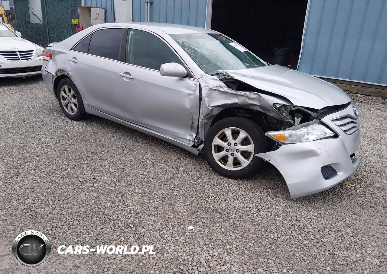 2011 Toyota Camry Le VIN:4T4BF3EK8BR218736 - 1
