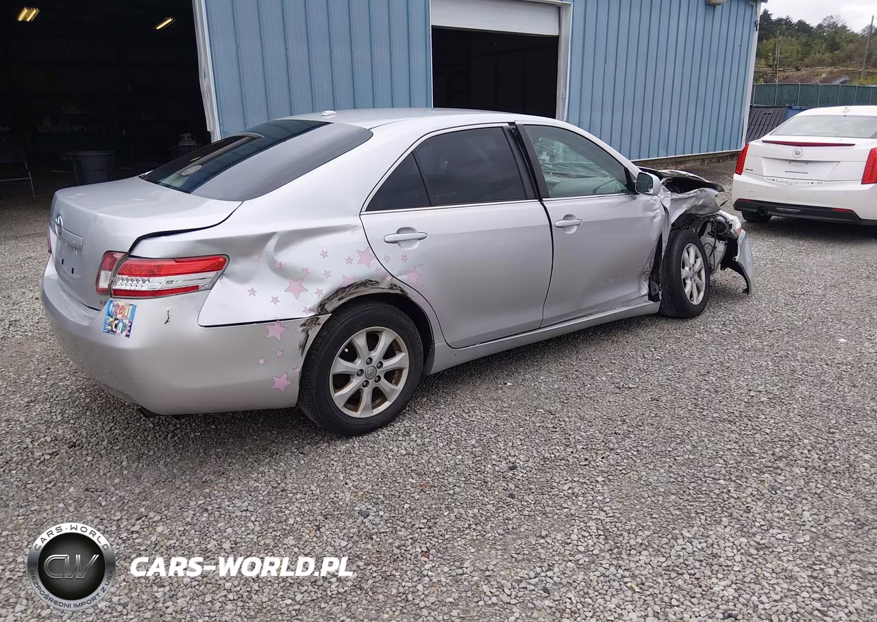 2011 Toyota Camry Le VIN:4T4BF3EK8BR218736 - 4