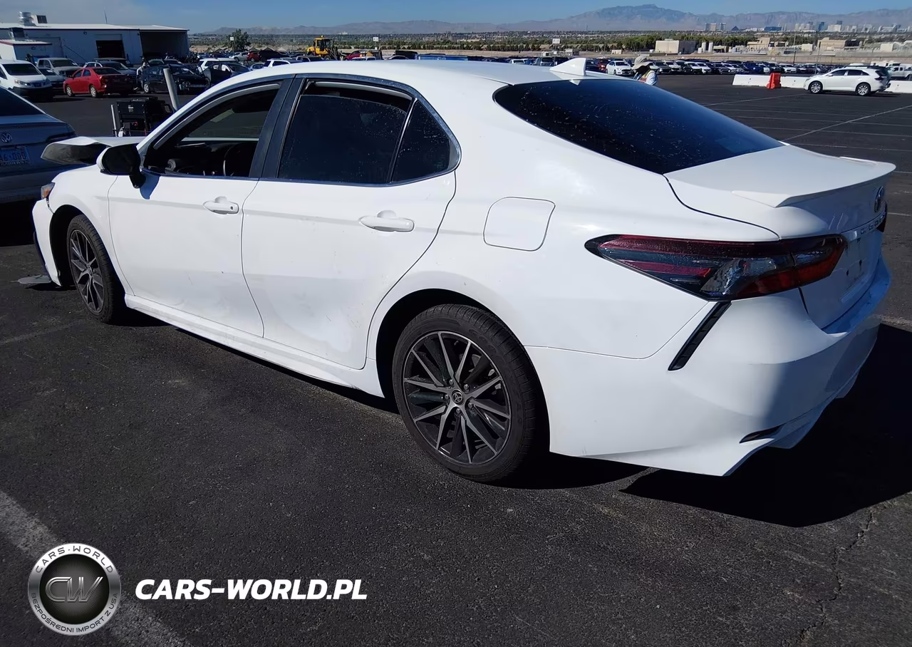 2021 Toyota Camry Se VIN:4T1G11AK8MU563762 - 3