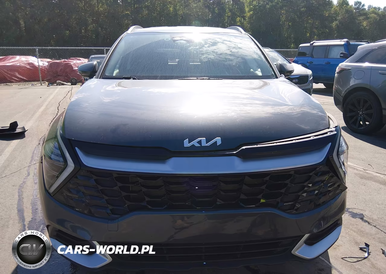 2025 Kia Sportage Ex VIN:KNDPVCDF0S7354675 - 12